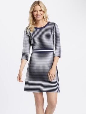 Draper James Striped Persley
Ponte Dress Navy & White Sz L